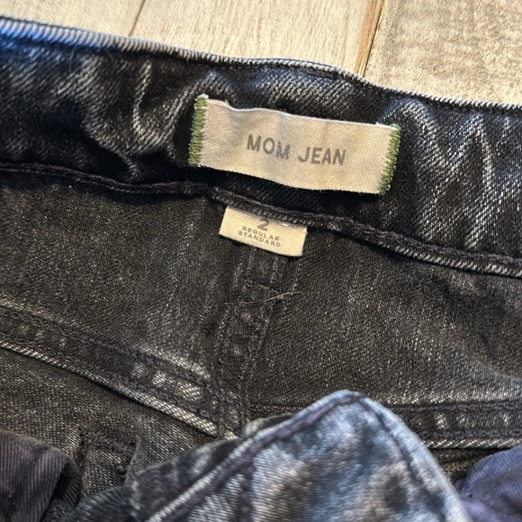 Black AE77 mom jeans - Picture 3 of 6